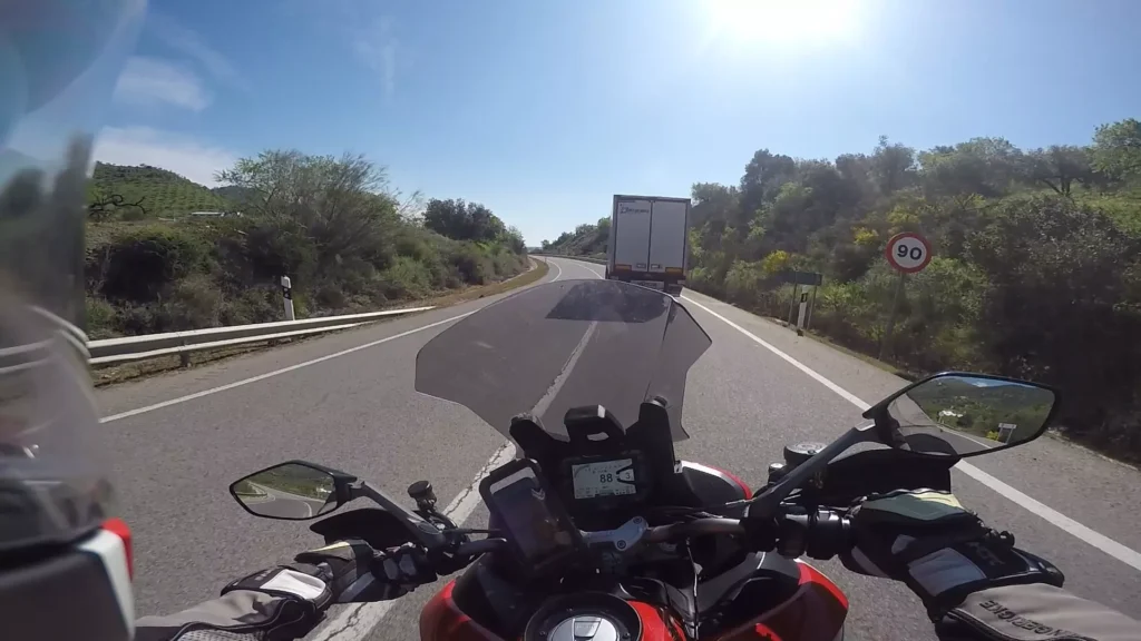 jakie sa ograniczenia predkosci w hiszpanii hiszpania motocyklem przepisy drogowe
